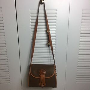 Vintage Dooney & Bourke bag